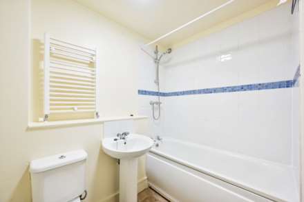 Robinson Road, Colliers Wood, SW17, London, Image 9