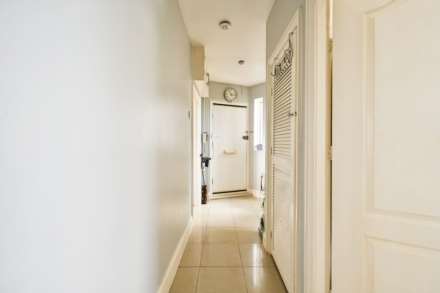 Tooting Broadway, London SW17, Image 6