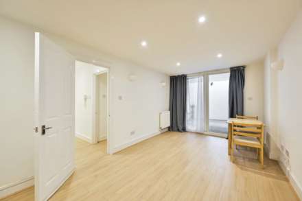 Property For Rent Robinson Road London, Colliers Wood, London