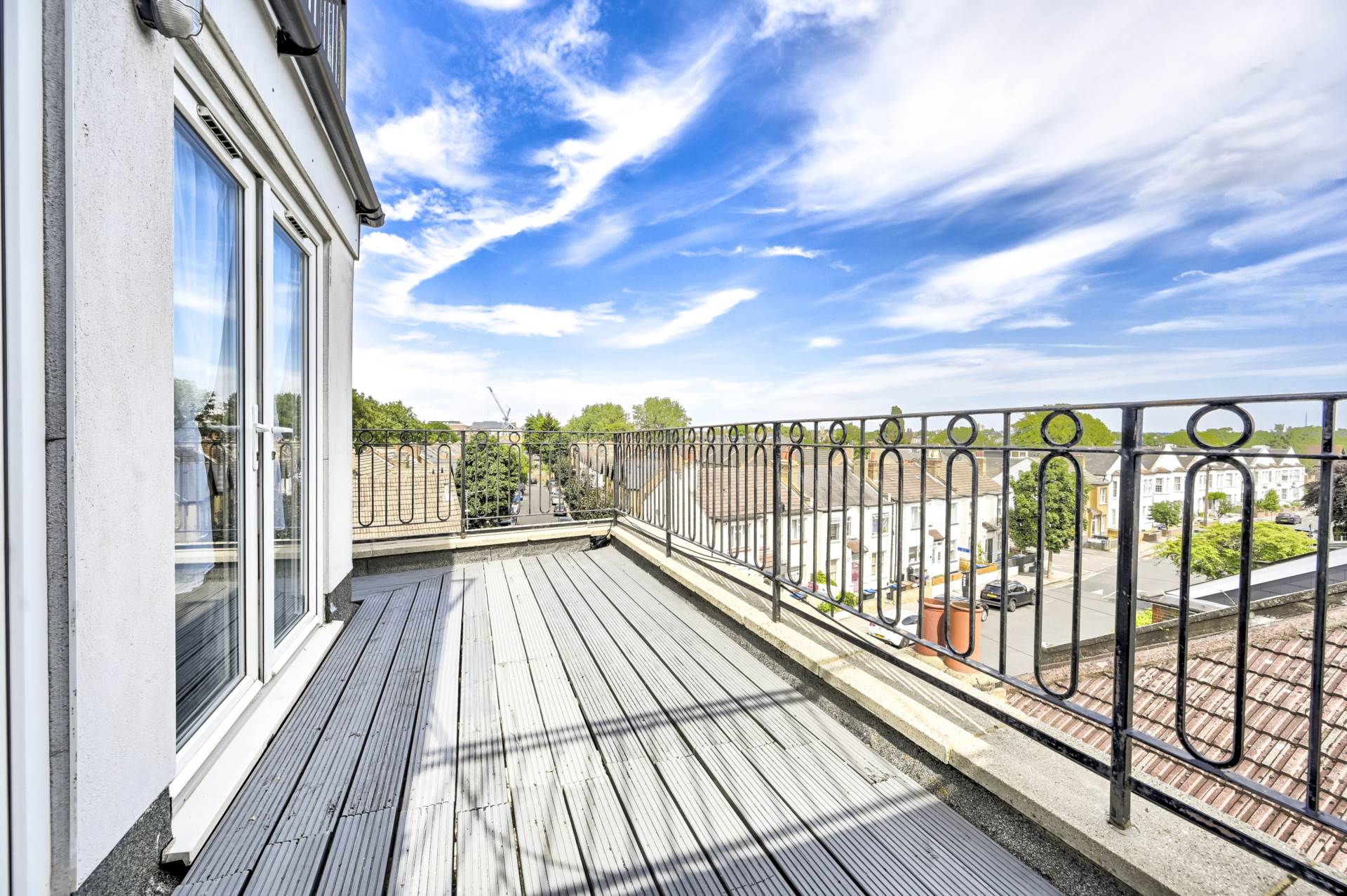 Robinson Road, Colliers Wood, SW17, Image 10