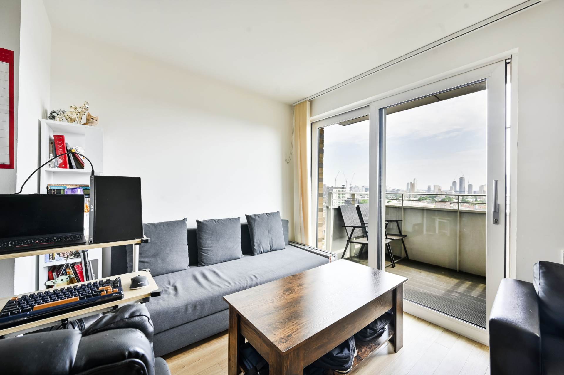 Hannaford Walk, Tower Hamlets, E3, London, Image 1