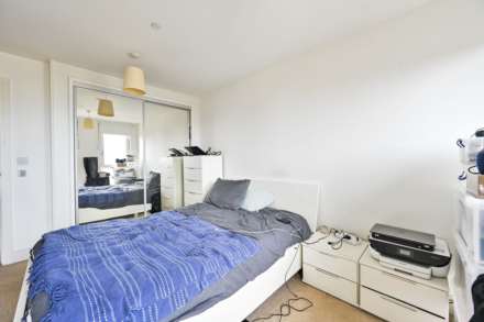 Hannaford Walk, Tower Hamlets, E3, London, Image 8