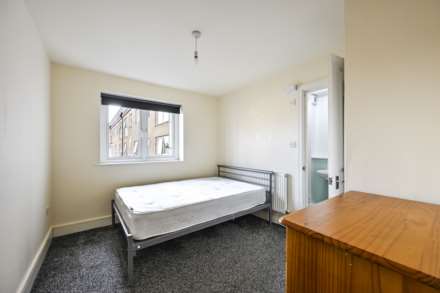 Robinson Road London, Colliers Wood, London, SW17, Image 10