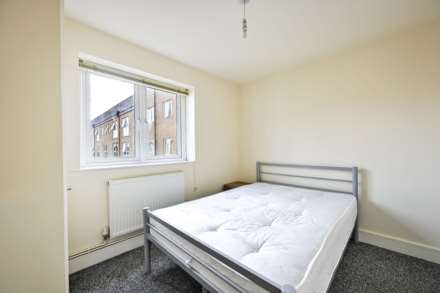 Robinson Road London, Colliers Wood, London, SW17, Image 5