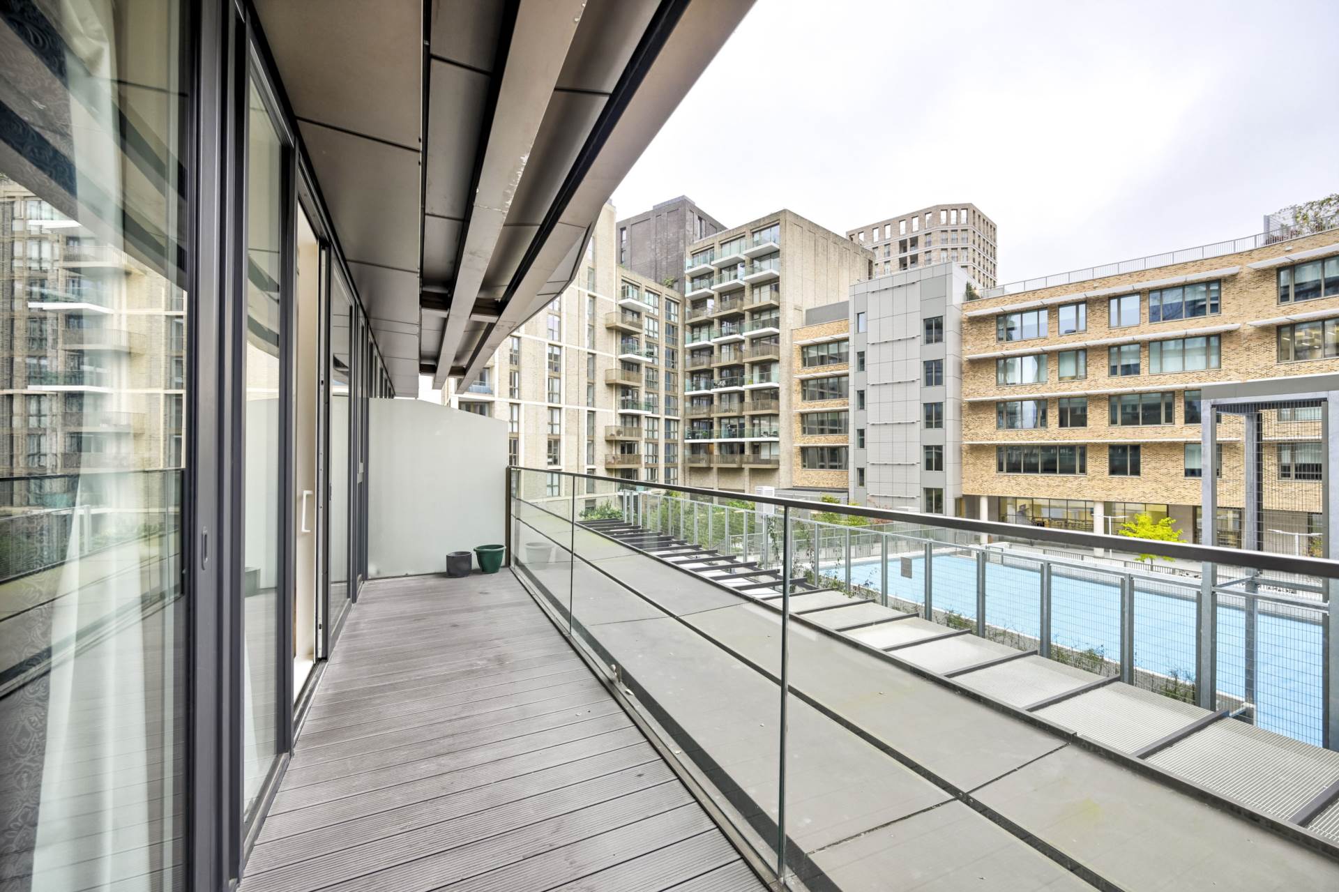 Gauging Square,Tower Bridge / St Katharine Docks, E1W, London, Image 10