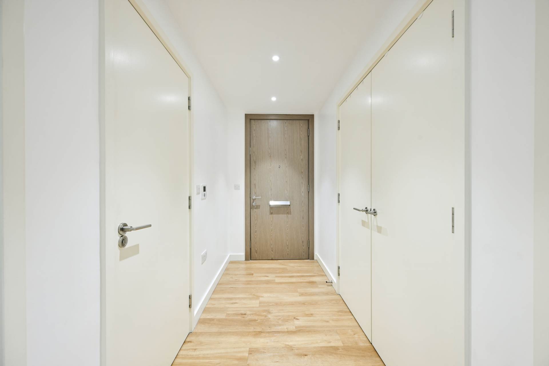 Gauging Square,Tower Bridge / St Katharine Docks, E1W, London, Image 7