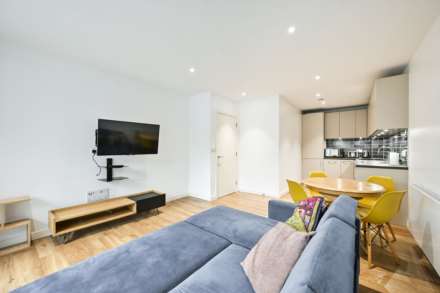 Property For Rent Gauging Square, Tower Hamlets, London