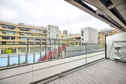 Gauging Square,Tower Bridge / St Katharine Docks, E1W, London, Image 9