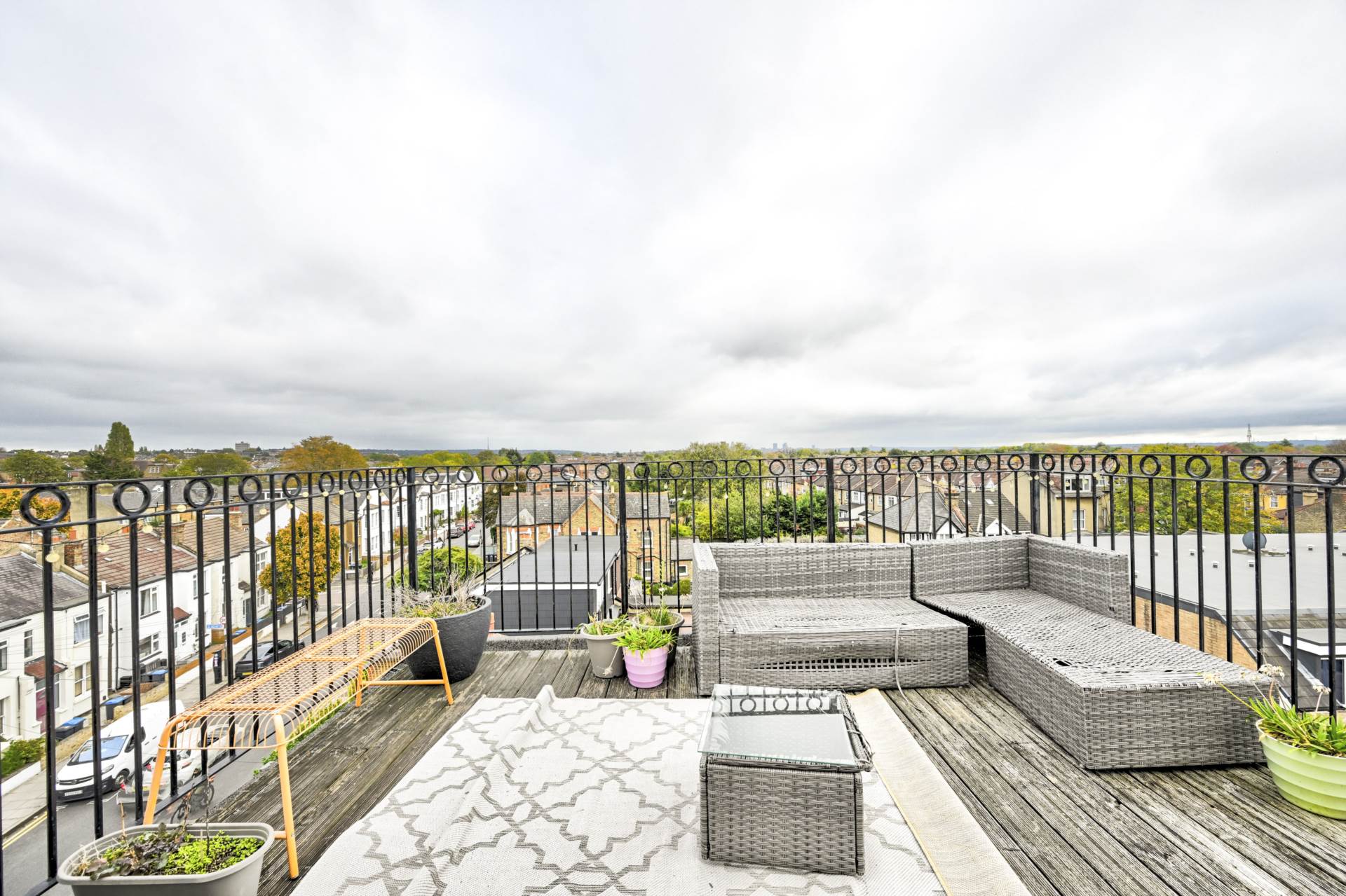 Robinson Road London, Colliers Wood, London, SW17, Image 31