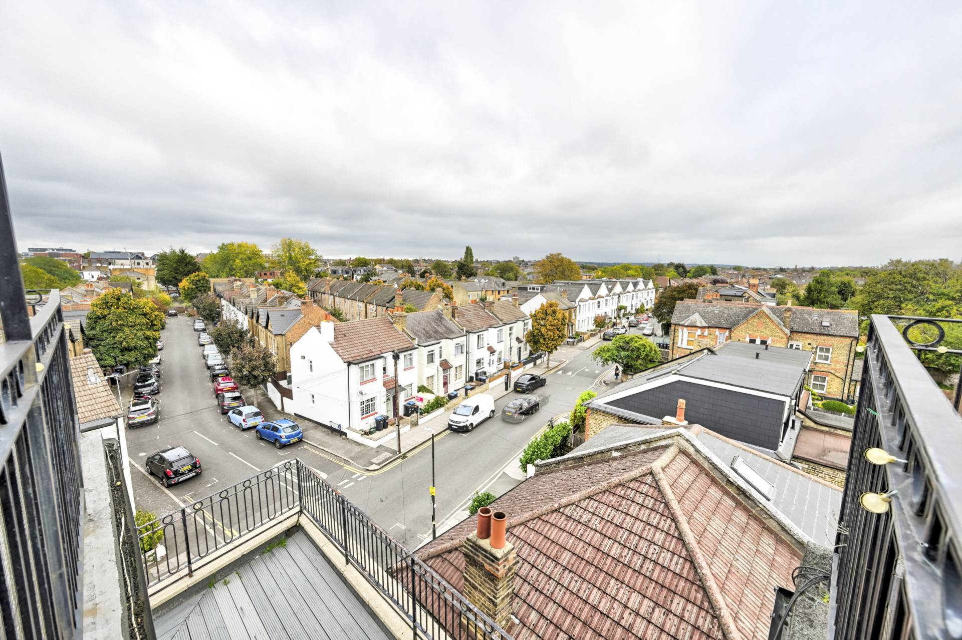 Robinson Road London, Colliers Wood, London, SW17, Image 34