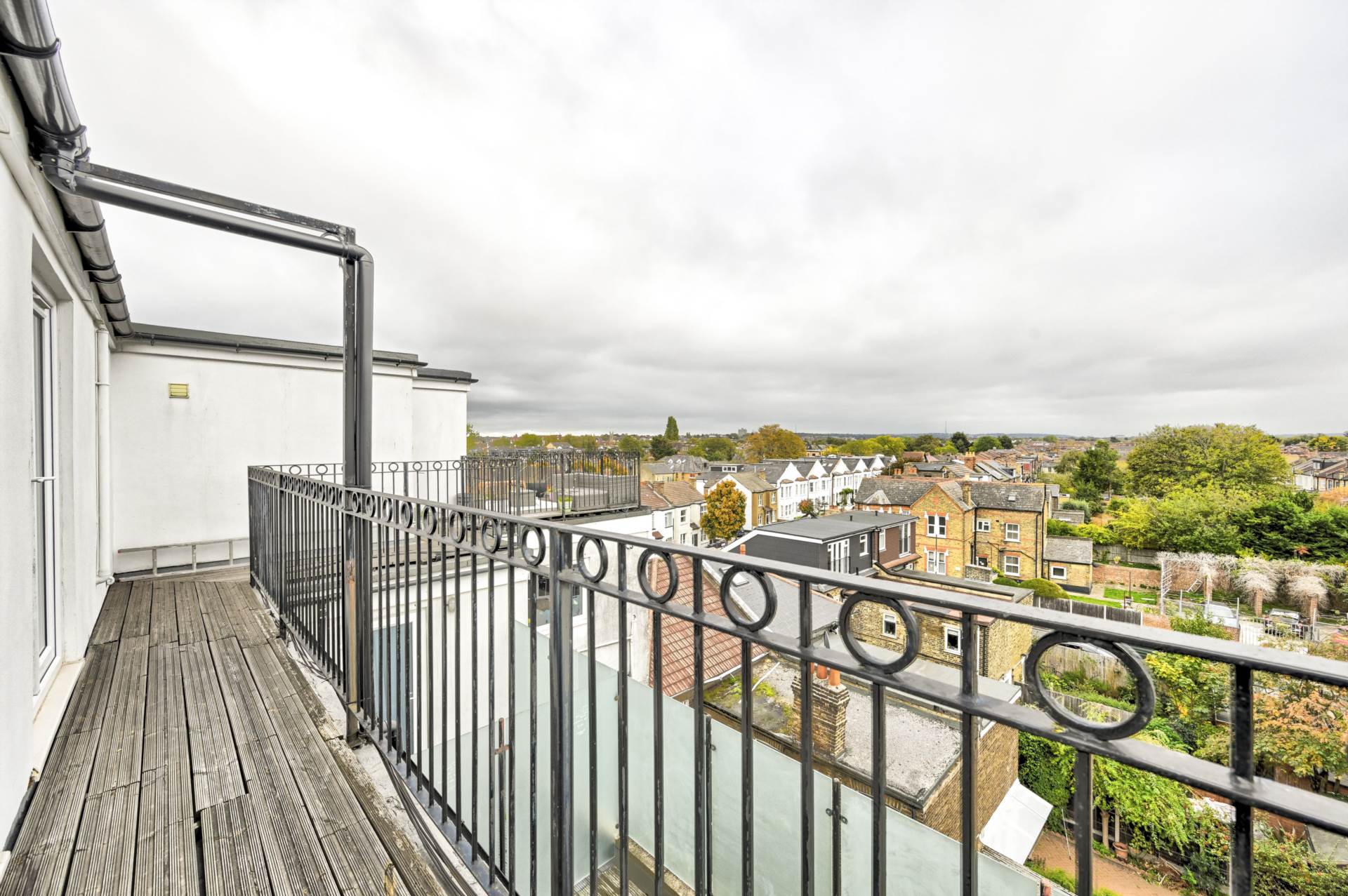 Robinson Road London, Colliers Wood, London, SW17, Image 43