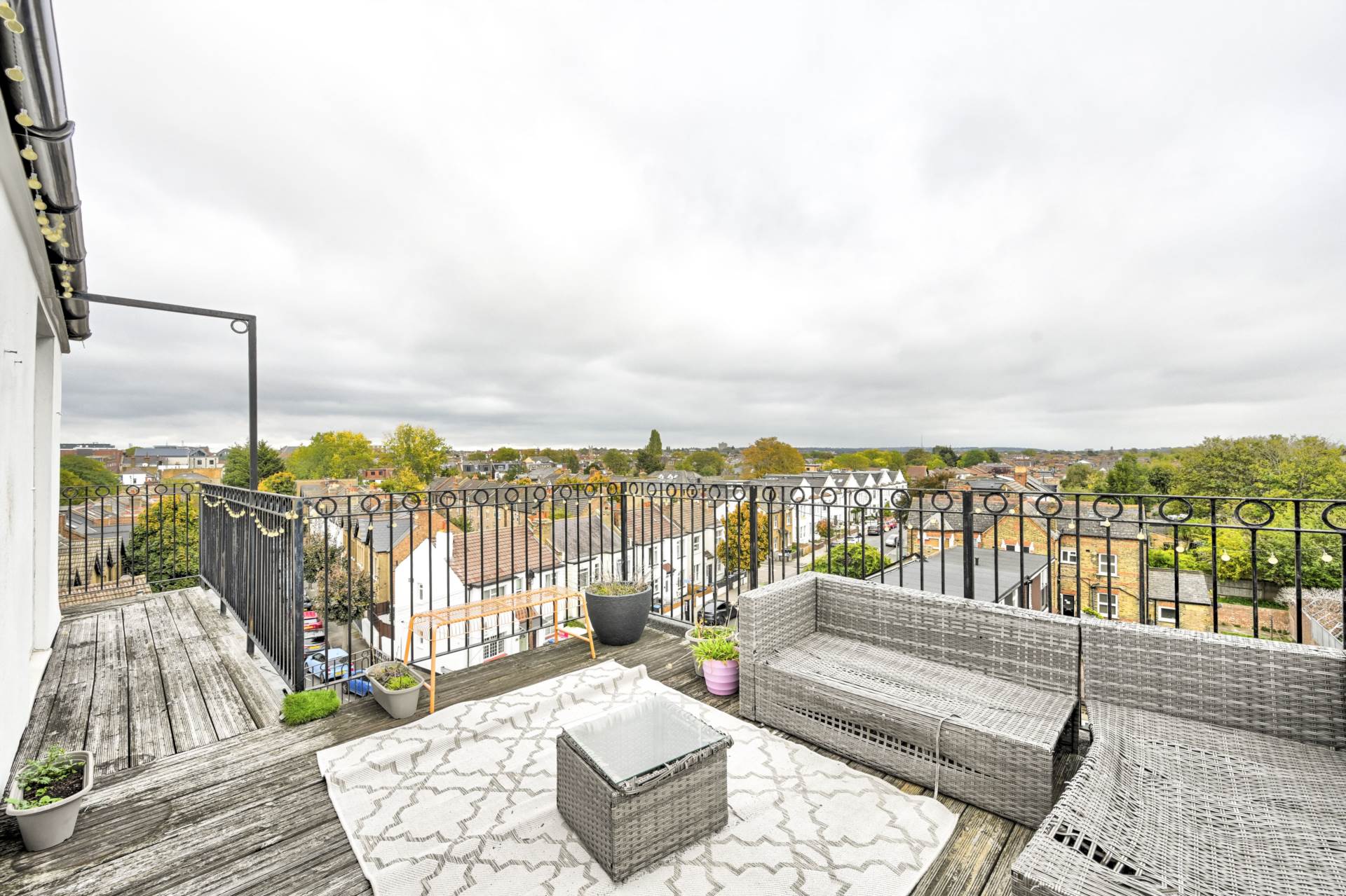 Robinson Road London, Colliers Wood, London, SW17, Image 45