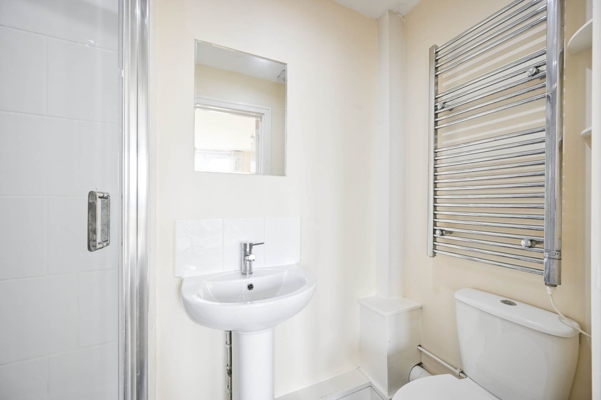 Robinson Road London, Colliers Wood, London, SW17, Image 6