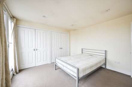 Robinson Road London, Colliers Wood, London, SW17, Image 11