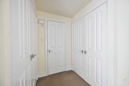 Robinson Road London, Colliers Wood, London, SW17, Image 17