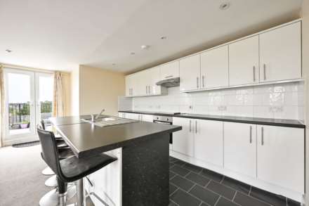 Robinson Road London, Colliers Wood, London, SW17, Image 2