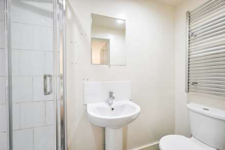 Robinson Road London, Colliers Wood, London, SW17, Image 20