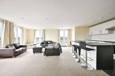 Robinson Road London, Colliers Wood, London, SW17, Image 3