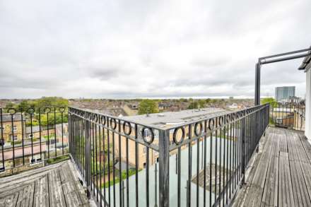 Robinson Road London, Colliers Wood, London, SW17, Image 39