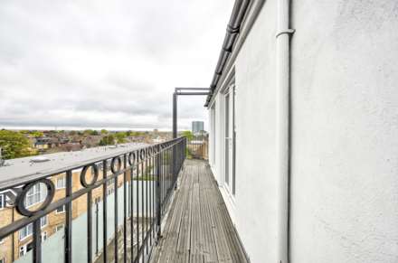 Robinson Road London, Colliers Wood, London, SW17, Image 40