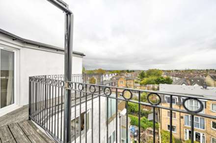 Robinson Road London, Colliers Wood, London, SW17, Image 44