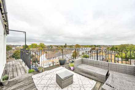 Robinson Road London, Colliers Wood, London, SW17, Image 45