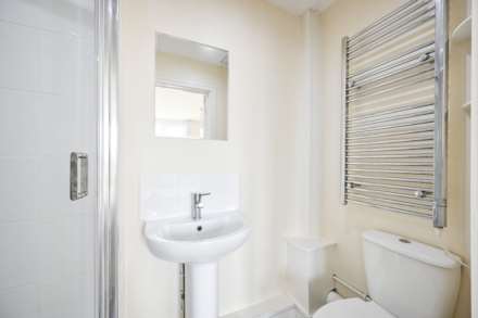 Robinson Road London, Colliers Wood, London, SW17, Image 6