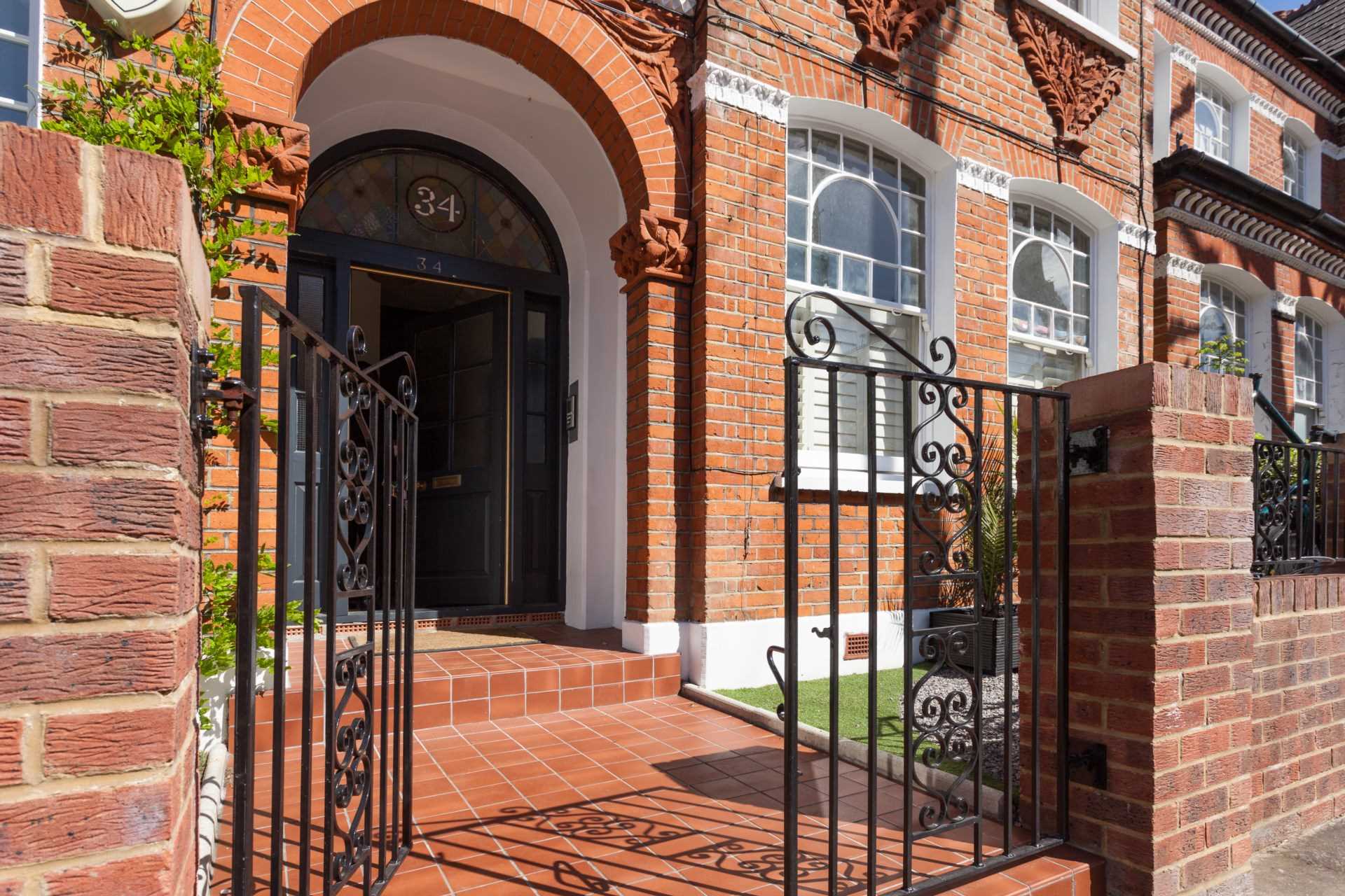 Crockerton Road, London，SW17, Image 14