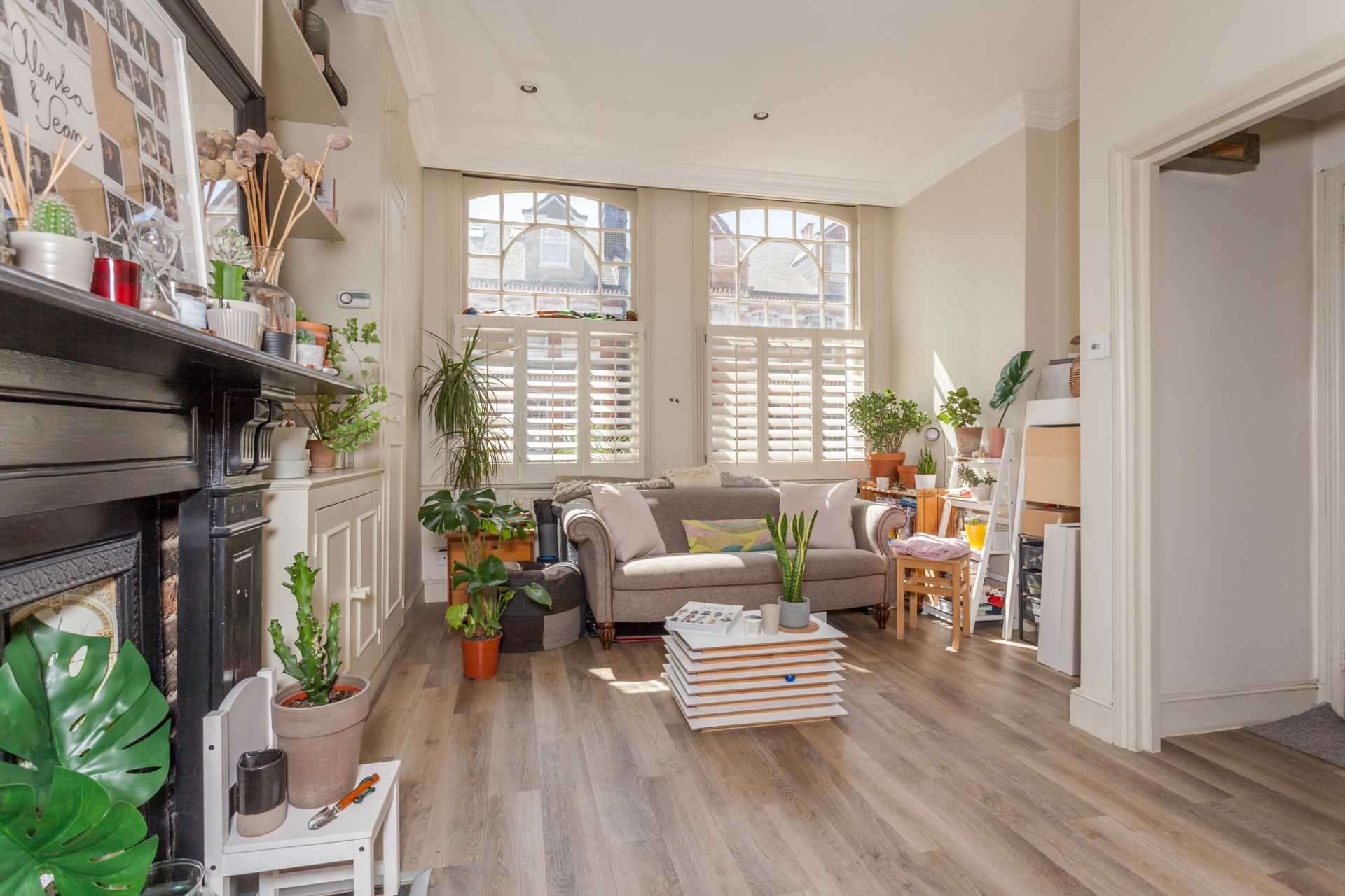 Crockerton Road, London，SW17, Image 2