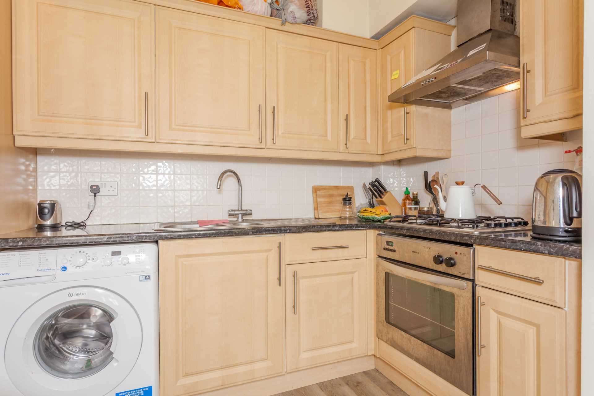 Crockerton Road, London，SW17, Image 6