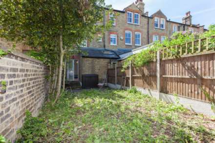 Crockerton Road, London，SW17, Image 11