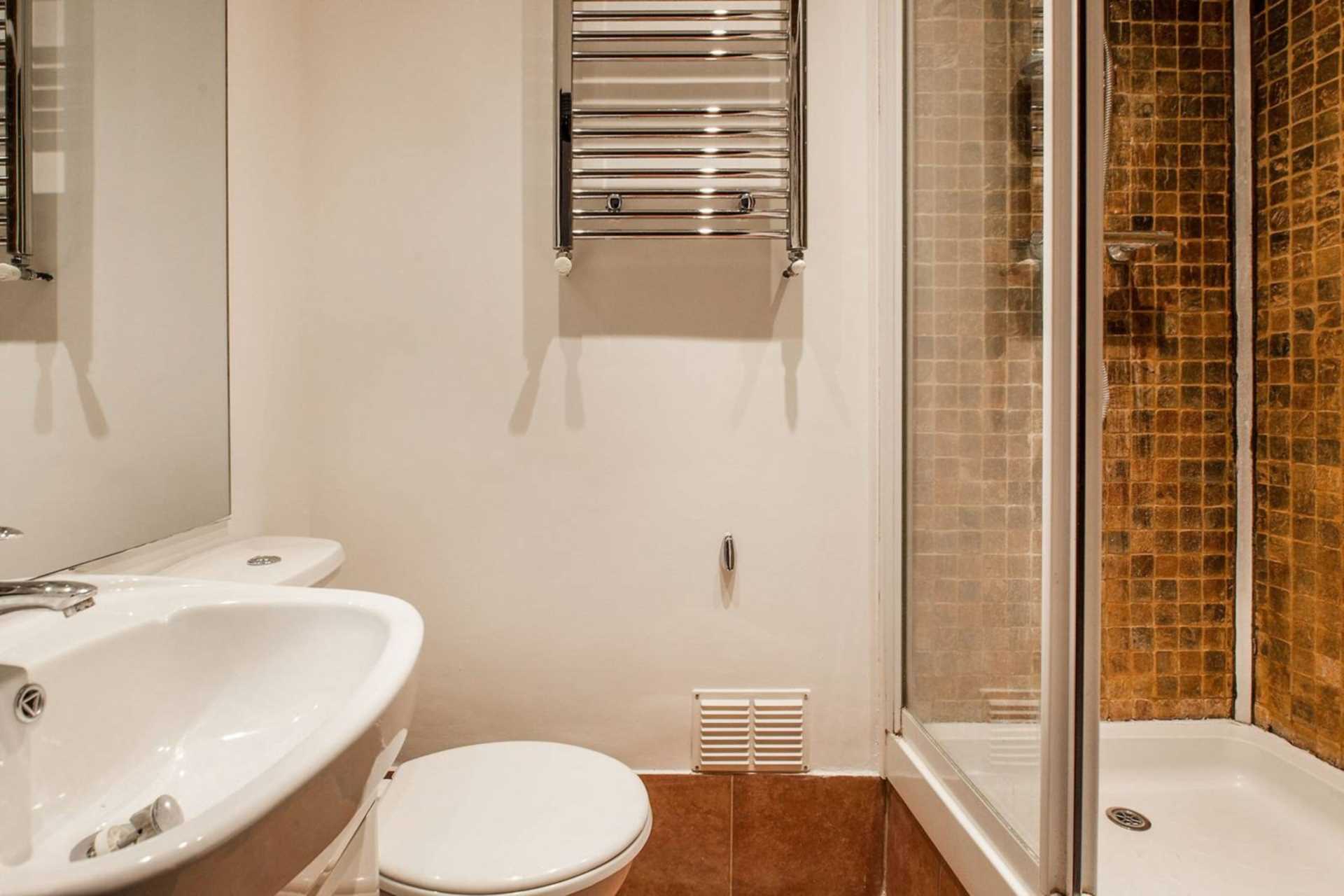 Ritherdon Road, Tooting Bec SW17, Image 4