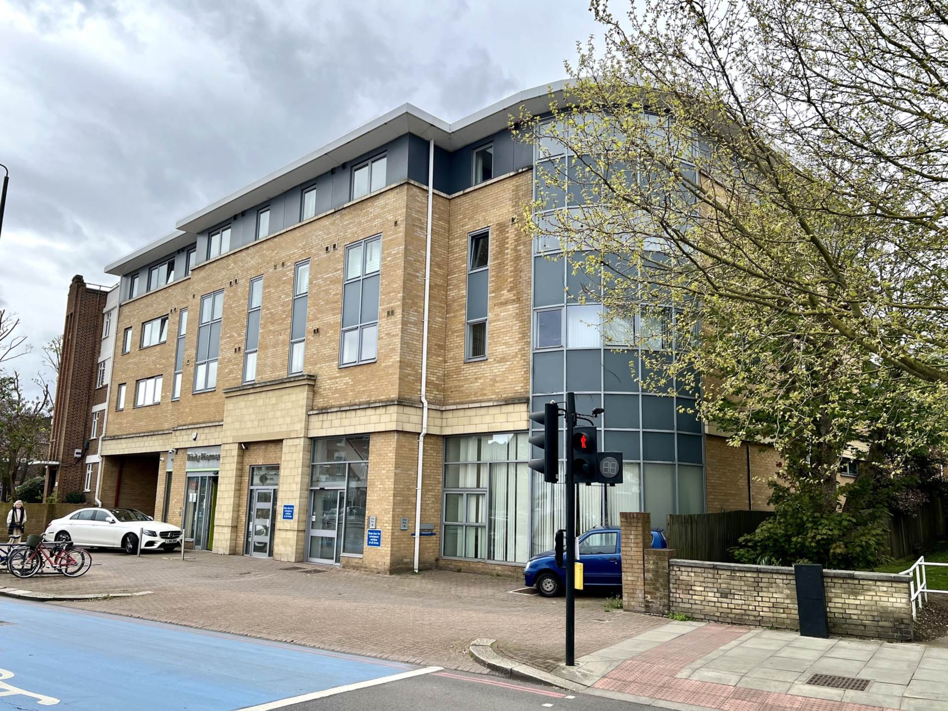 Balham High Road, London, SW17, Image 16