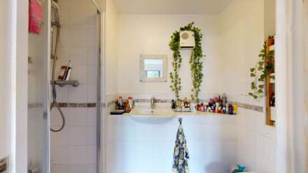 Balham High Road, London, SW17, Image 14