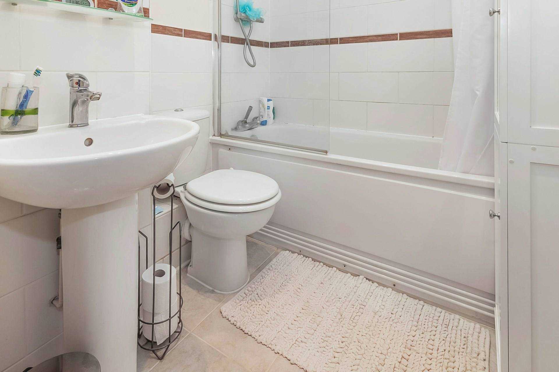 RIDLEY ROAD, SOUTH WIMBLEDON SW19, Image 5