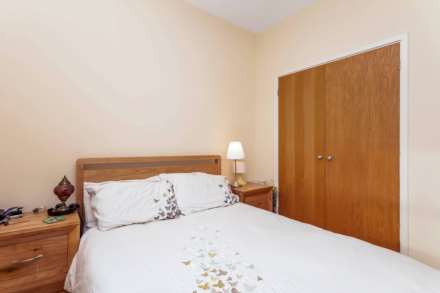 RIDLEY ROAD, SOUTH WIMBLEDON SW19, Image 4