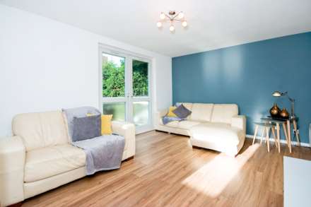 CEDAR GARDENS, SUTTON, SM2, Image 1