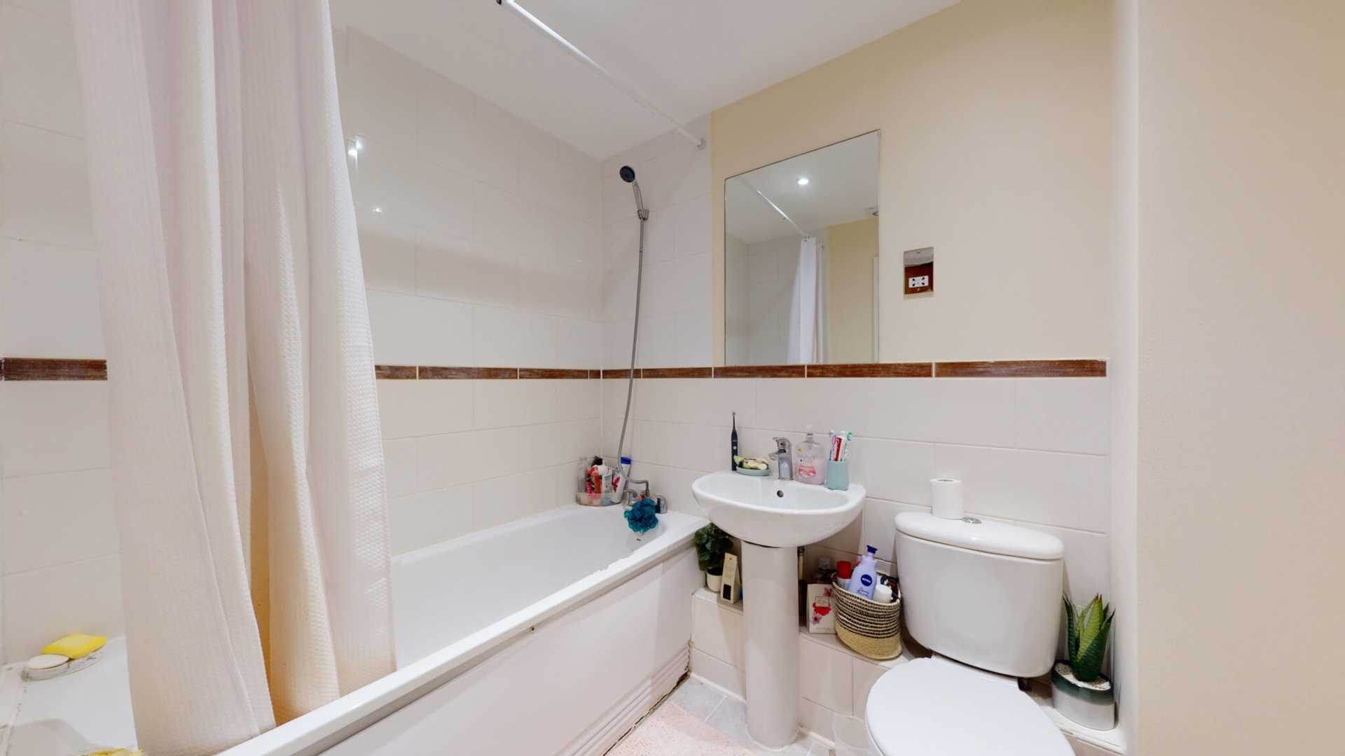 Ridley Road, Wimbledon, London,SW19, Image 9