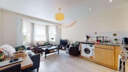 2 Bedroom Flat, Ridley Road, Wimbledon