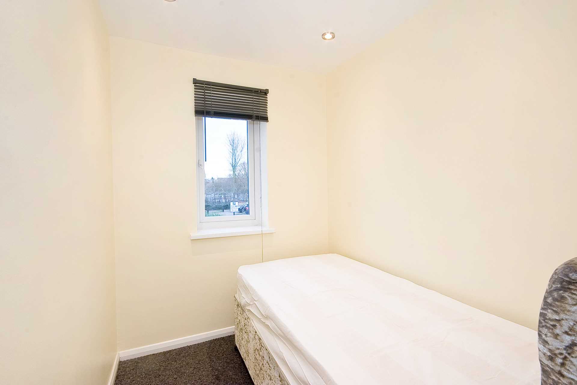 Beckton, E16, Image 9