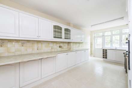 LEXTON GARDENS, BALHAM, SW12, Image 3