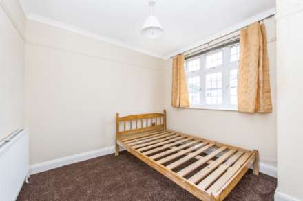 LEXTON GARDENS, BALHAM, SW12, Image 8