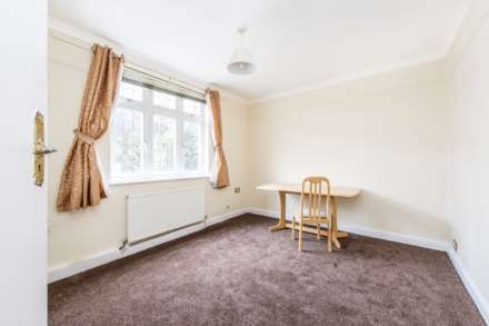 LEXTON GARDENS, BALHAM, SW12, Image 9