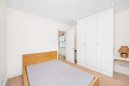 BALHAM HIGH ROAD, TOOTING BEC SW17, Image 2