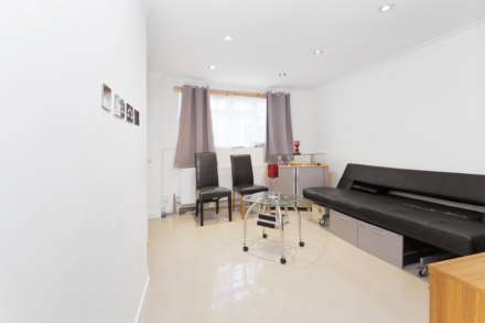 Property For Rent Caistor Mews, Balham, London