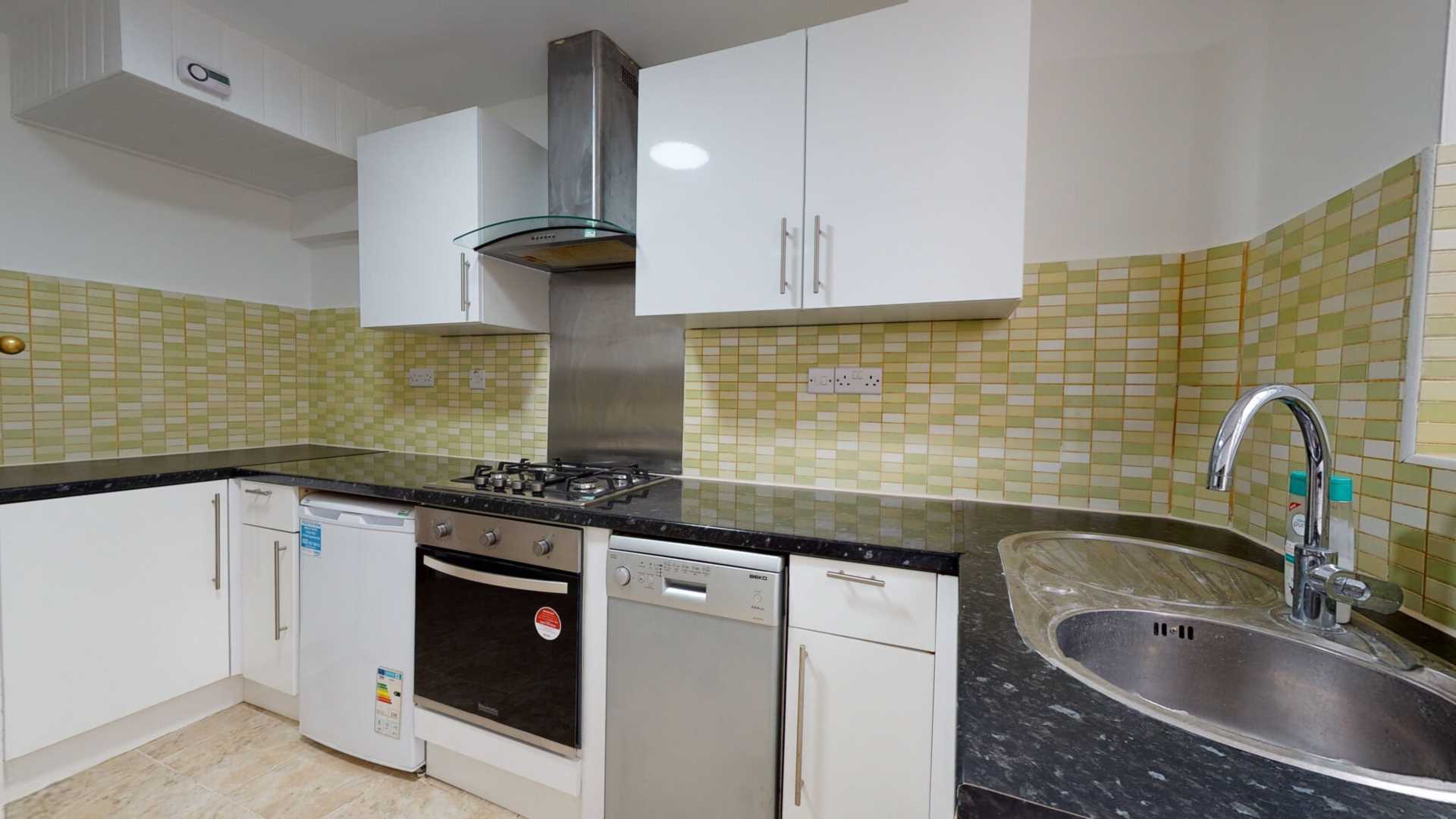 Conifer Gardens, SW16, Streatham, London, Image 11