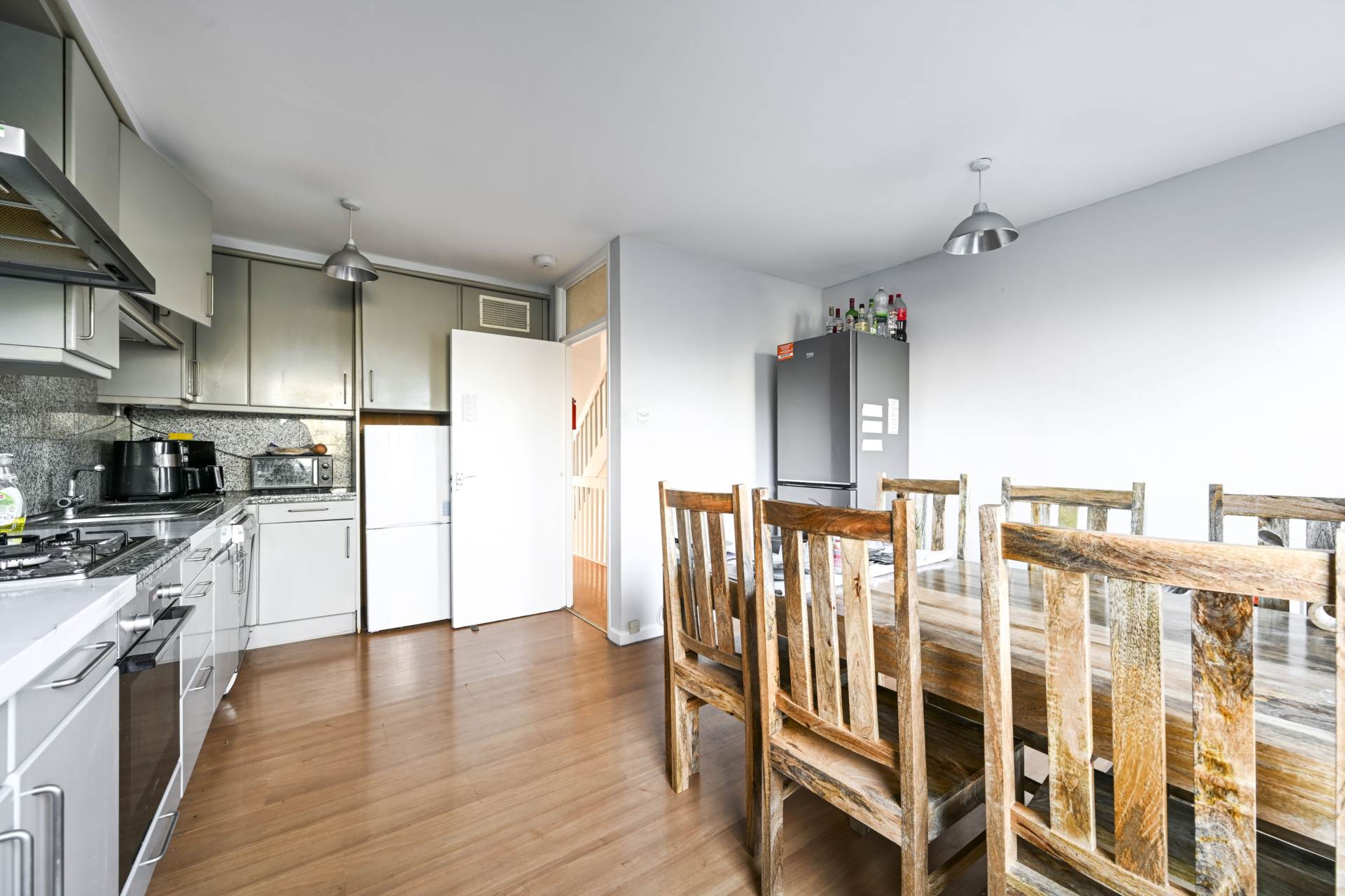 Howards Lane, Putney, Image 5