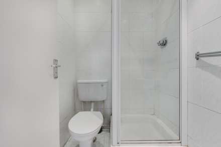 Howards Lane, Putney, Image 9