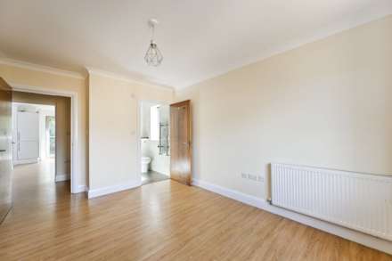 Woodbury Close, Croydon, Image 9