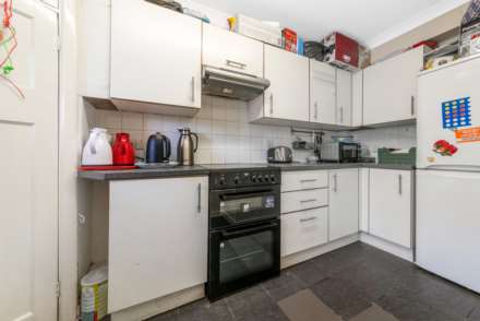 Jubilee Court, London Road, Image 2